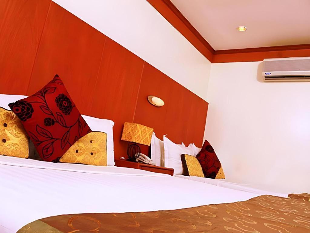 Naga Land Hotel Exterior photo